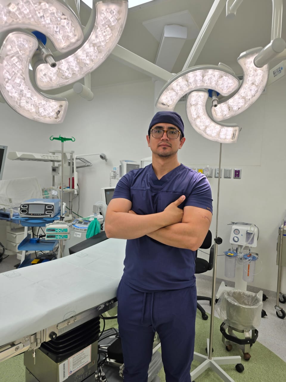 Dr. Carlos Ramos